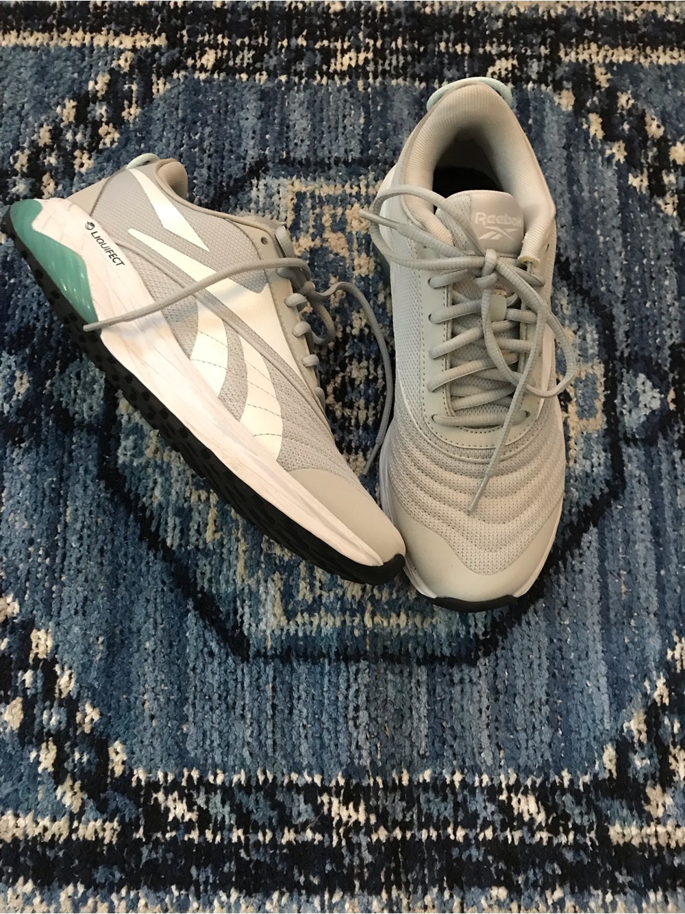 Reebok  Womens Liquifect 180 Running Shoes Light Gray